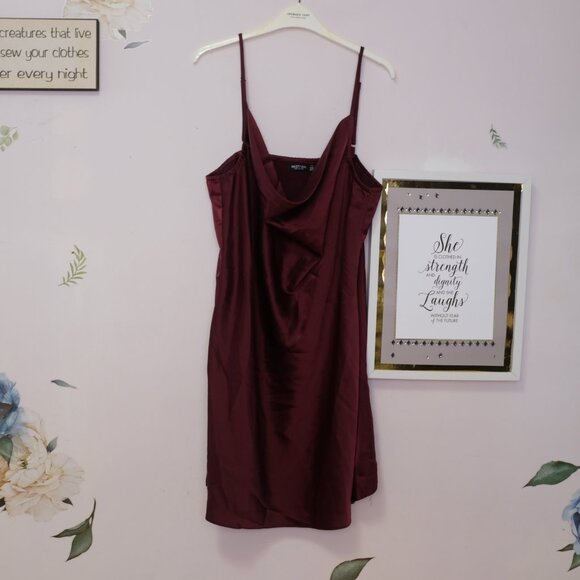 Nasty Gal Sought After Cowl Satin Dress - Picture 6 of 8
